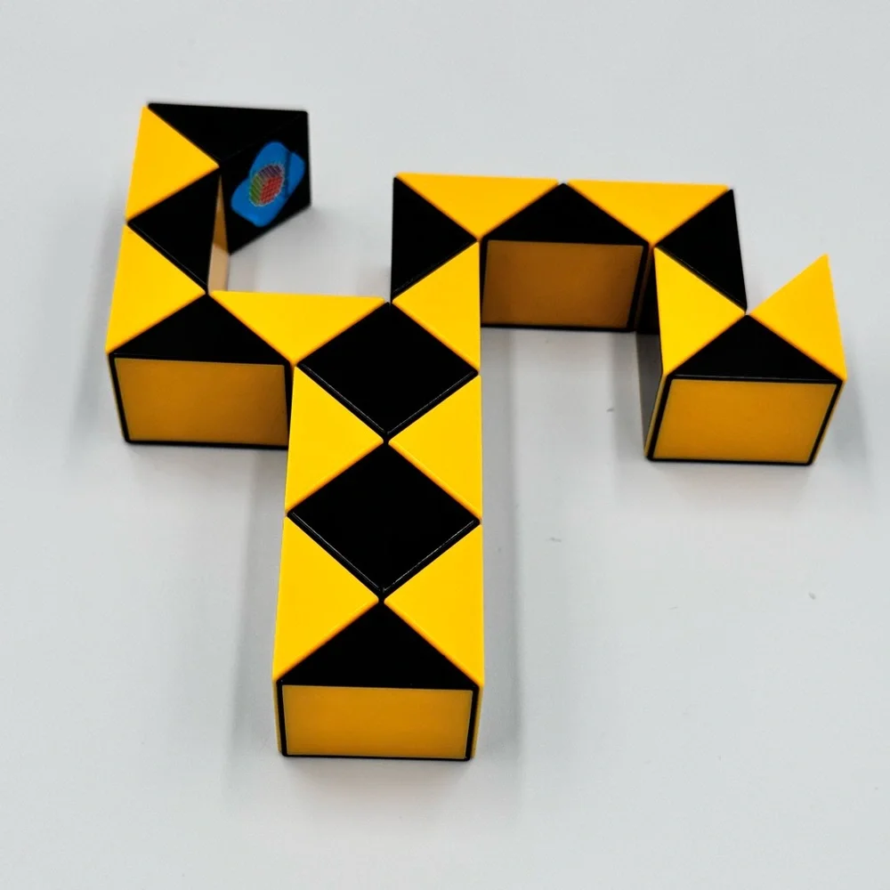 Dian Sheng 24 Block Yellow & Black Snake Puzzle Cube